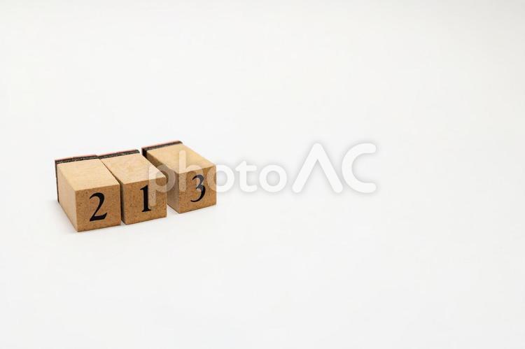 木のブロック　数字　213 213,木ブロック,積み木の写真素材