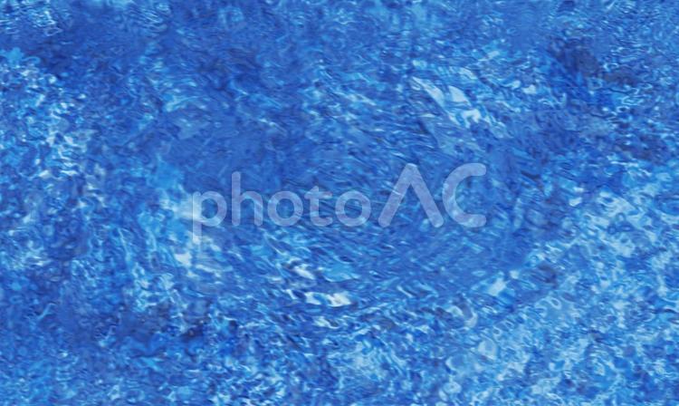 水　揺れる水面　素材 水,水面,夏の写真素材