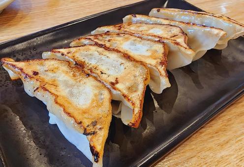 餃子 餃子の写真