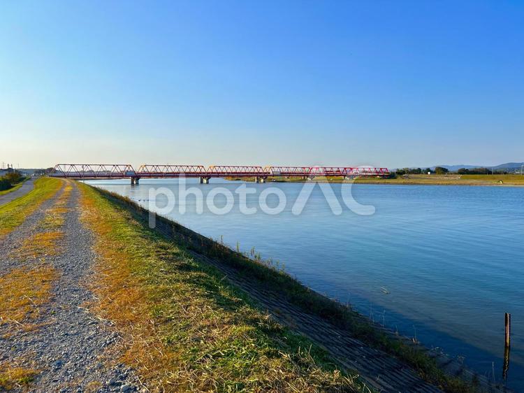 夕暮れ時の久慈大橋 久慈大橋,久慈川,河川の写真素材