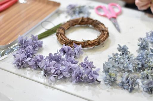 Wreath making, JPG Wreath making, JPG