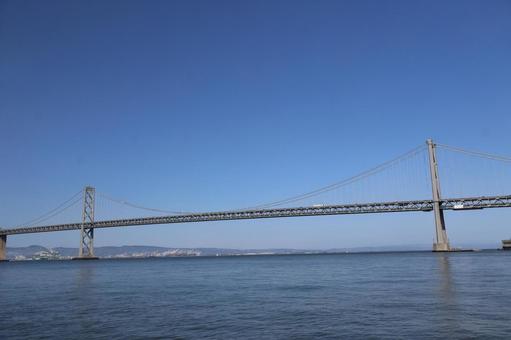 サンフランシスコの青空と吊り橋と海と街 サンフランシスコの青空と吊り橋と海と街 サンフランシスコ,青空,吊り橋の写真素材