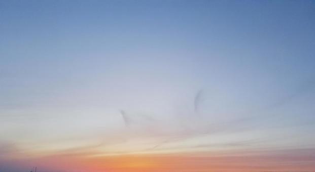 夕焼けの最後の一瞬フォト 夕焼けの最後の一瞬フォトの写真