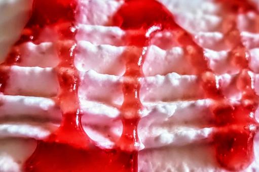 ベリーソースとクリームの写真