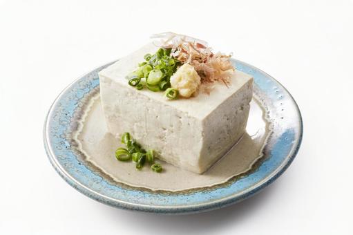 島豆腐　沖縄料理 島豆腐,冷や奴,豆腐の写真素材