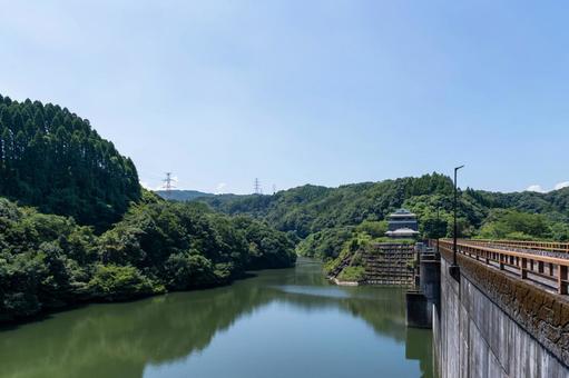 夏の瓜田ダム 夏の瓜田ダムの写真