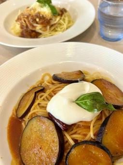 Pasta lunchtime, JPG Pasta lunchtime, JPG