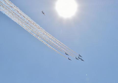 ブルーインパルス ブルーインパルス ブルーインパルス,飛行機,戦闘機の写真素材