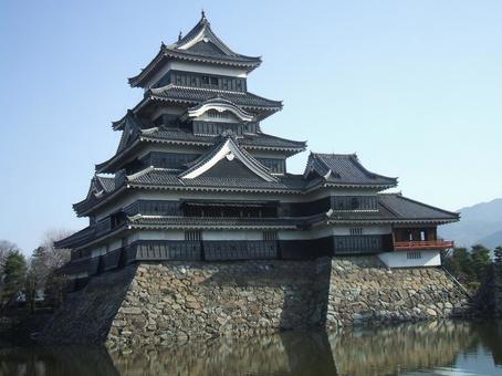 威風堂々の松本城 威風堂々の松本城 松本城,長野県,お城の写真素材