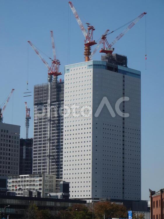 横浜新市庁舎とザ・タワー横浜北仲　工事中 みなとみらい,横浜市,新庁舎の写真素材