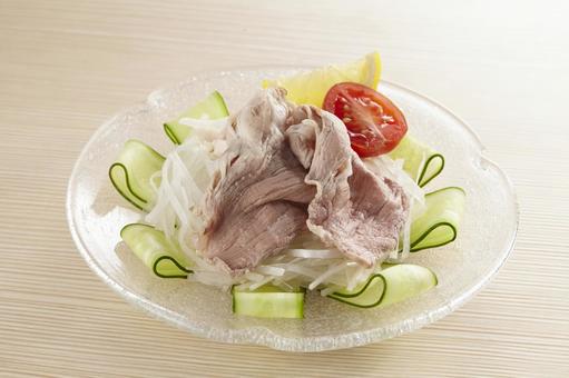 豚肉の冷しゃぶサラダ 豚肉の冷しゃぶサラダの写真