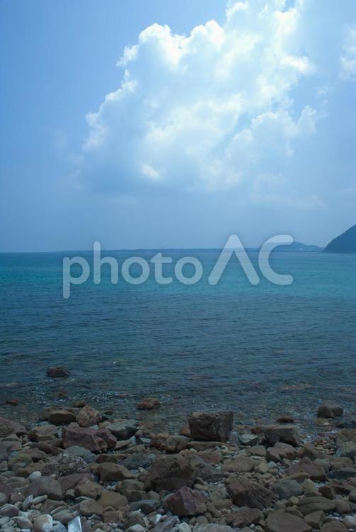 ＜五島の風景＞夏の海の風景 風景,空,青空の写真素材