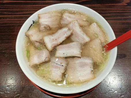 たっぷりお肉の肉そば3 たっぷりお肉の肉そば3の写真