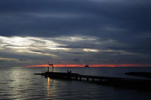 パラオ パシフィックリゾート76 夕焼け パラオ パシフィックリゾート76 夕焼けの写真
