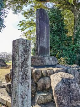 女人堤防碑　三重県鈴鹿市汲川原町 女人堤防碑,記念碑,石碑の写真素材