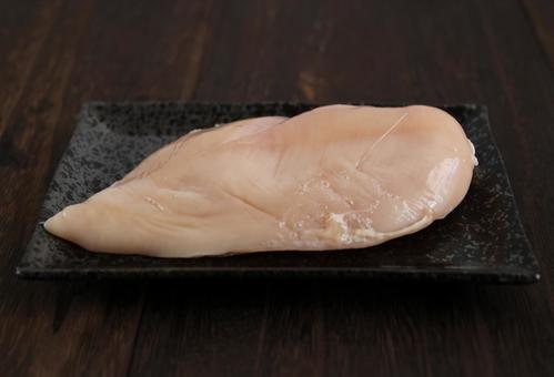 生鶏胸肉の切り身 鶏肉,胸肉,生肉の写真素材
