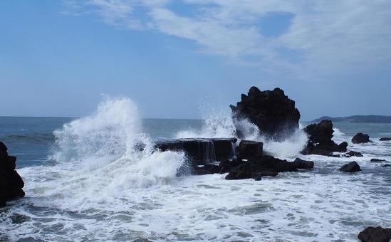 波しぶき 波しぶき 海,波,岩の写真素材