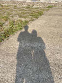 カップルシルエット カップルシルエット シルエット,カップルシルエット,カップルの写真素材