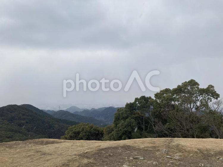 三日月山山頂からの景色 三日月山,2月,山頂の写真素材