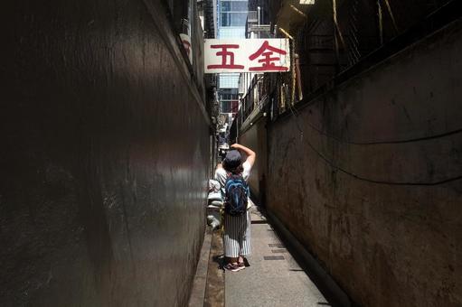 香港の路地裏 香港の路地裏 香港,路地,裏路地の写真素材