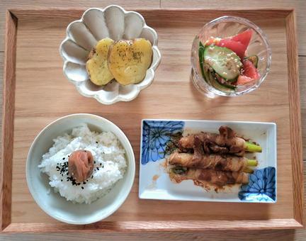 和定食 和定食 日本食,日本料理,アスパラの豚肉巻きの写真素材