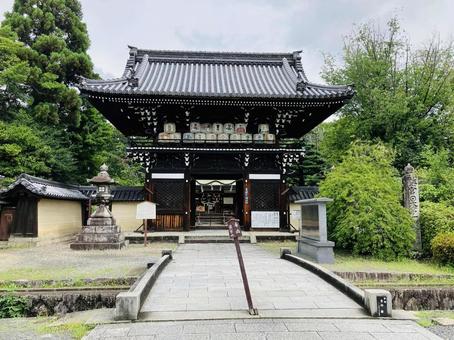 梅宮大社 神橋と楼門 梅宮大社 神橋と楼門の写真