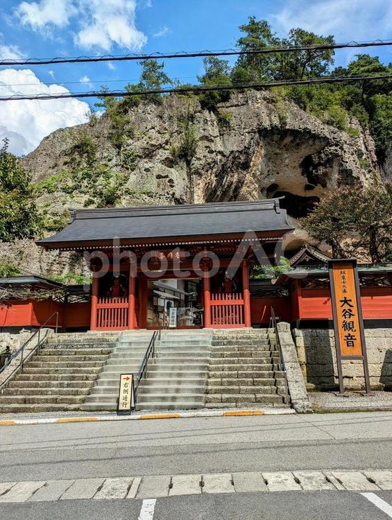 宇都宮　大谷観音 宇都宮,大谷観音,山門の写真素材