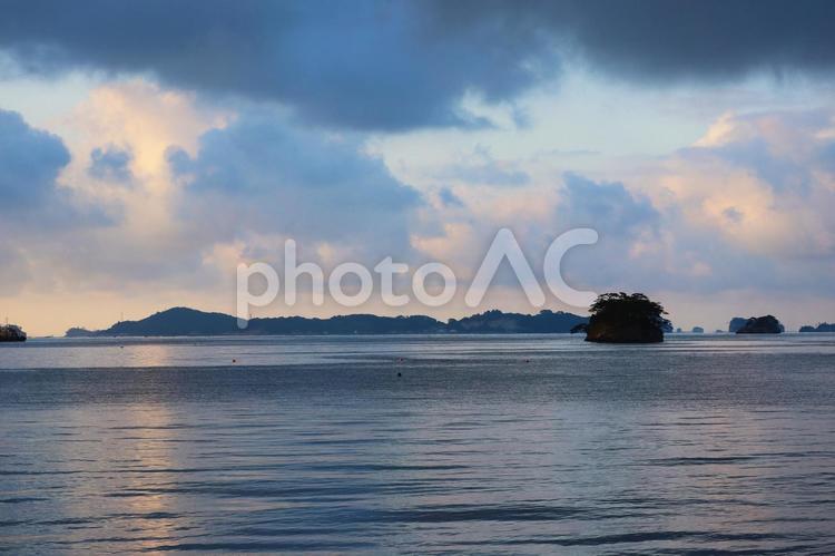 朝の松島　その10 自然,晴れの日,天気の写真素材