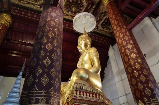 アユタヤの寺院の仏像 アユタヤの寺院の仏像 タイ,ワット・マハタート,大仏の写真素材