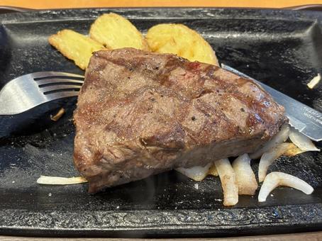 ステーキ ステーキ,肉,牛肉の写真素材