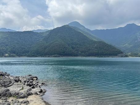 湖 湖,湖面,水面の写真素材