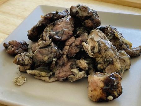 酒のつまみ3(鶏炭焼) 酒のつまみ3(鶏炭焼)の写真