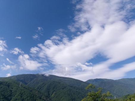 山と空 山と空 山,空,緑の写真素材