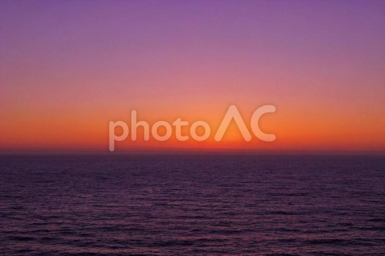 夕暮れと海７ 夕暮れ,空,海の写真素材