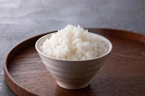 茶碗に盛られたご飯・白米・白ごはん ご飯,白米,白ご飯の写真素材