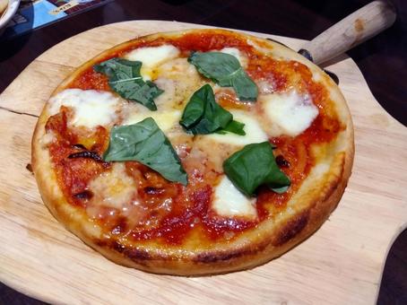 ピザ2 ピザ2 美味しい,pizza,ピッツァの写真素材