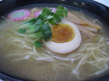ラーメン 麺類 麺の写真