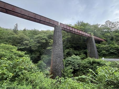 北恵那鉄道上地橋梁跡 岐阜 中津川 北恵那鉄道上地橋梁跡 岐阜 中津川 北恵那鉄道上地橋梁跡,廃線跡,北恵那鉄道の写真素材