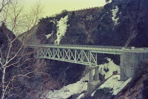 旧不動沢橋 旧不動沢橋 不動沢橋,トラス橋,つばくろ谷の写真素材