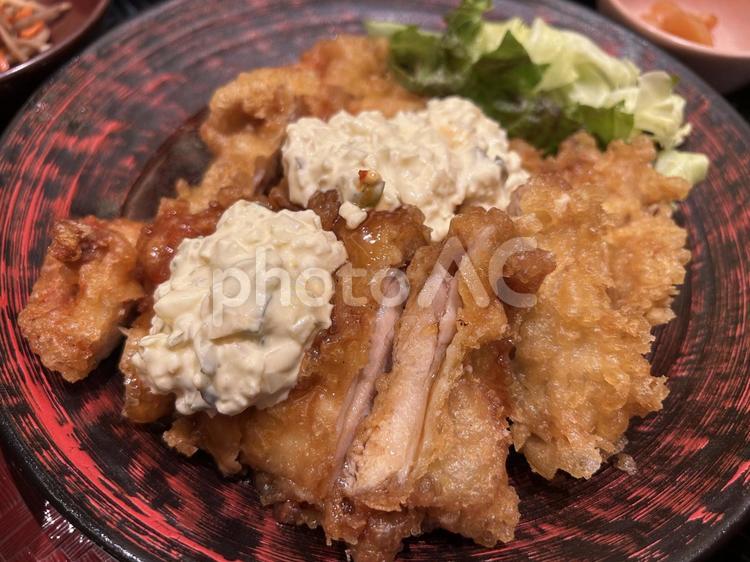1.5倍の大盛り！！チキン南蛮！！ チキン南蛮,鶏肉,揚げ物の写真素材
