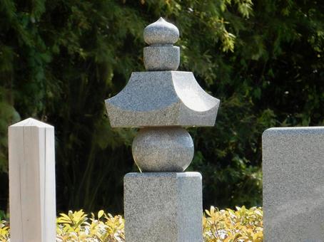【風景写真】五輪塔 【風景写真】五輪塔 五輪塔,石塔,仏教の写真素材