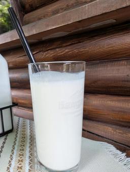 アイリャン アイリャン,飲み物,ヨーグルトの写真素材