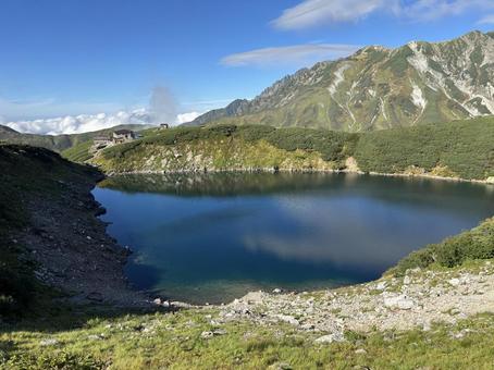 秋のみくりが池　室堂　立山 みくりが池,室堂,立山の写真素材