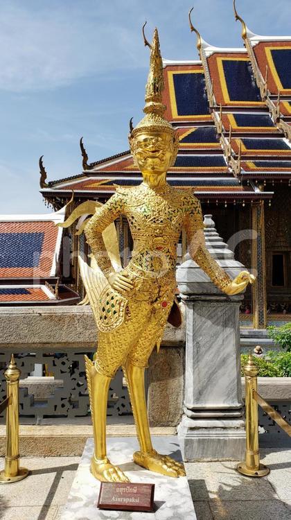 タイのエメラルド寺院の像 タイ,寺院,神話の写真素材