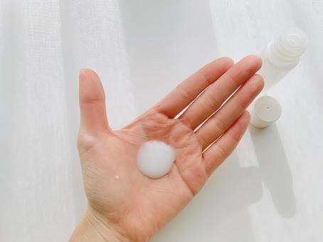 保湿(乳液) 保湿,スキンケア,乳液の写真素材