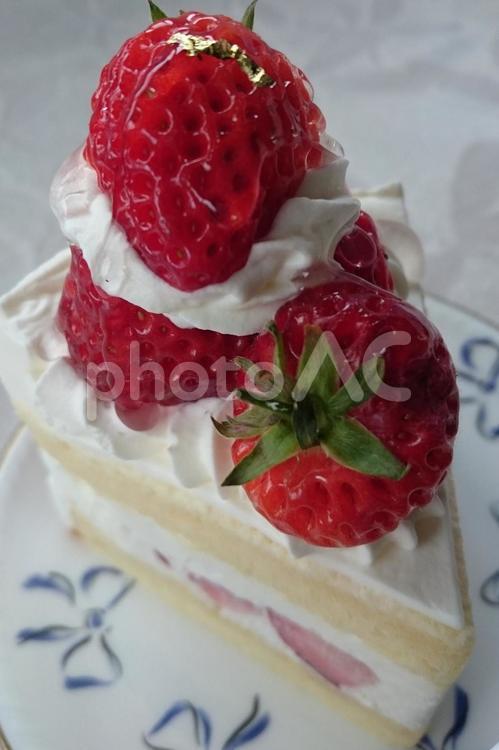 ケーキ　イチゴのショートケーキ① ケーキ,ショートケーキ,苺の写真素材