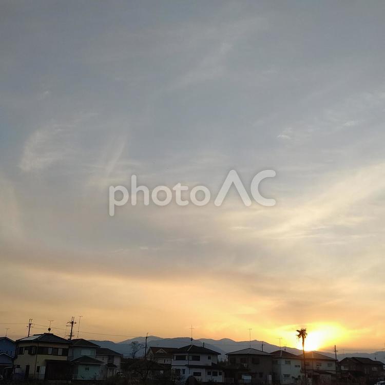 冬の夕暮れ 日暮れ,太陽,暁の写真素材