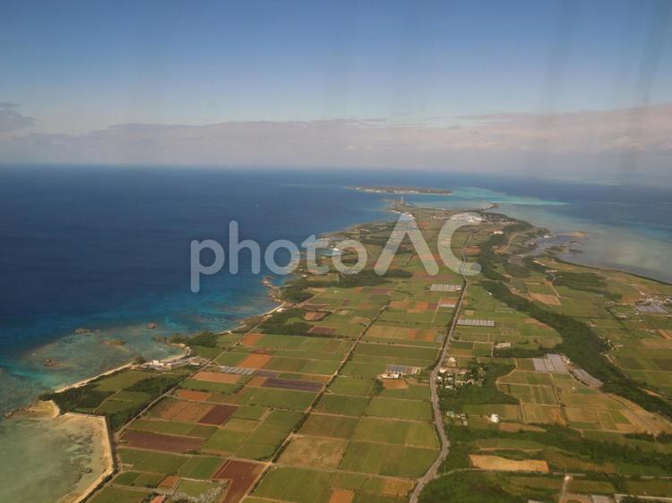 宮古島　機内から 宮古島,上空,航空写真の写真素材