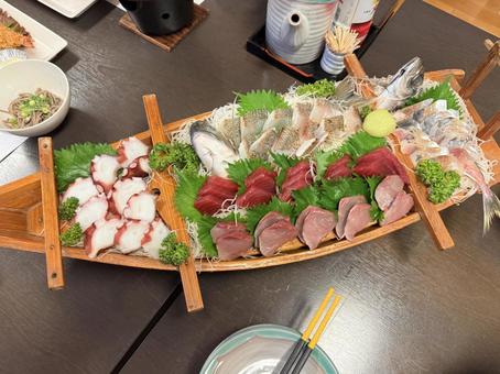 舟盛り刺し身 舟盛り刺し身 舟盛り刺し身,海鮮,魚貝類の写真素材