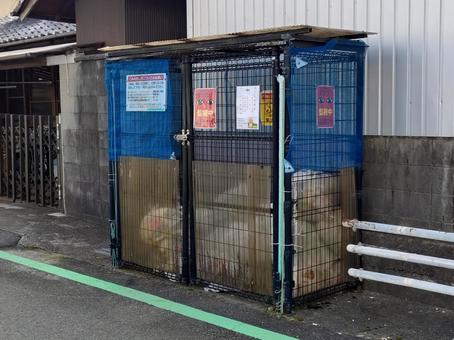 ゴミ捨てゲージ ゴミ出し,イメージ,生活ゴミの写真素材